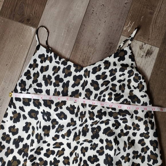 Pink Lily Women's Size Medium Leopard Print Animal Print Maxi Dress EUC - Picture 6 of 17